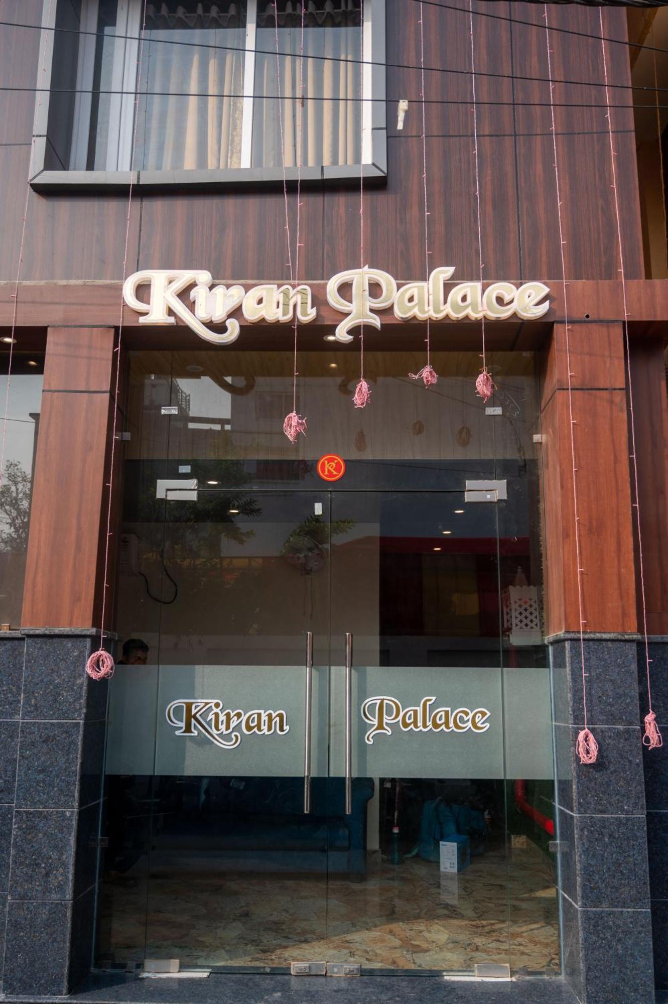 Kiran Palace Hotell Varanasi Exteriör bild
